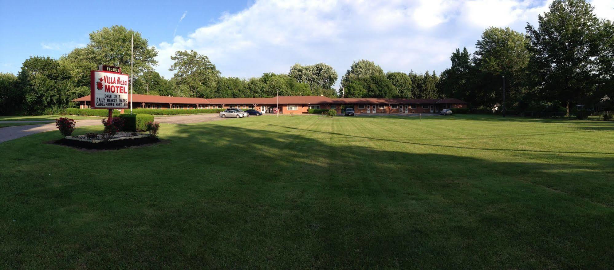 Villa Rosa Motel Painesville Buitenkant foto